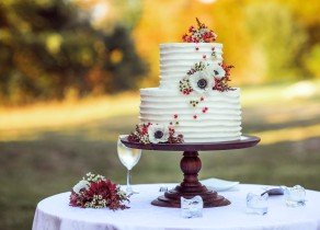Sweeten Your Special Day: Six Unique Wedding Cake Flavours to Consider