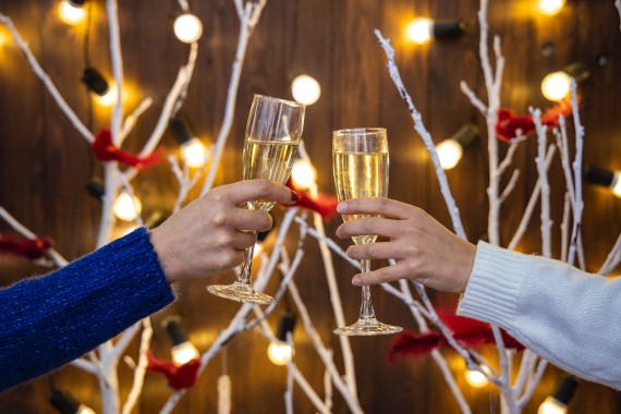 The Ultimate Christmas Party Planning Guide: A Step-by-Step Checklist